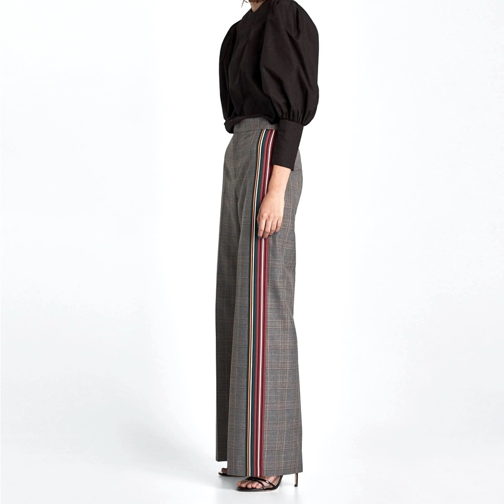 NWT Zara plaid trousers with contrasting stripes
